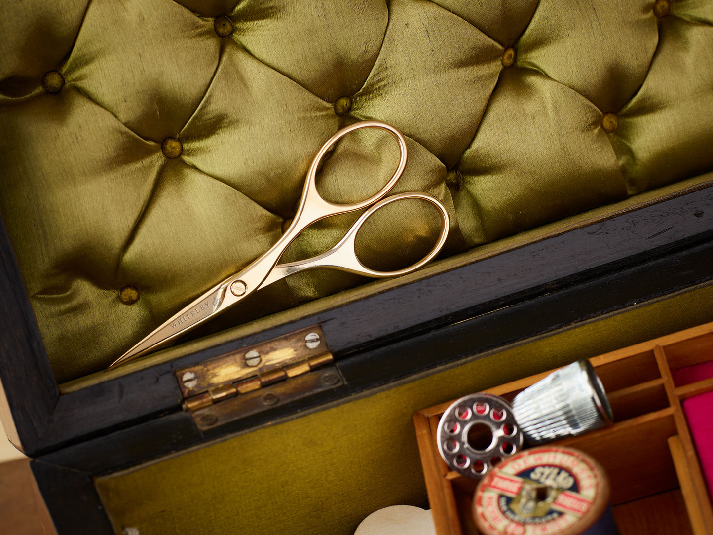 4” Stork Embroidery Scissors